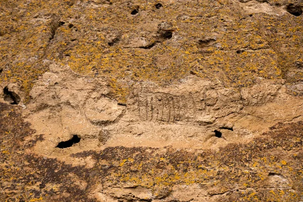 ネイティブ モドック ペトログリフ Lava Beds ペトログリフ ポイントで石に刻まれたペトログリフ — ストック写真