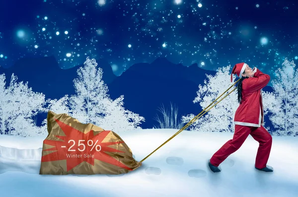 Pour Cent Publicité Vente Hiver Avec Elfe Tirant Sac Cadeau — Photo