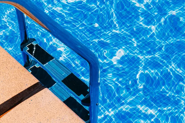 Swimming pool — Stock Photo, Image