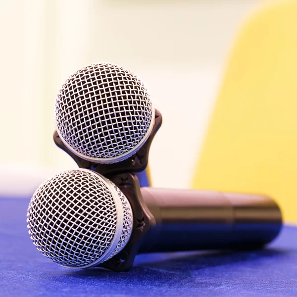 Close-up van draadloze microfoon — Stockfoto