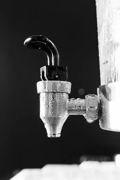 Chladič vody ventil — Stock fotografie