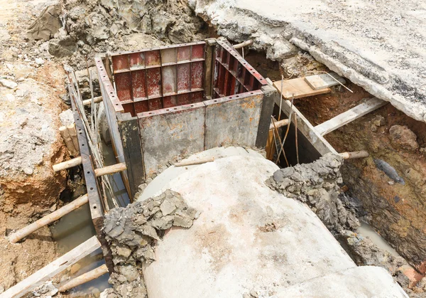 Sewer installation in city — Stock Photo, Image