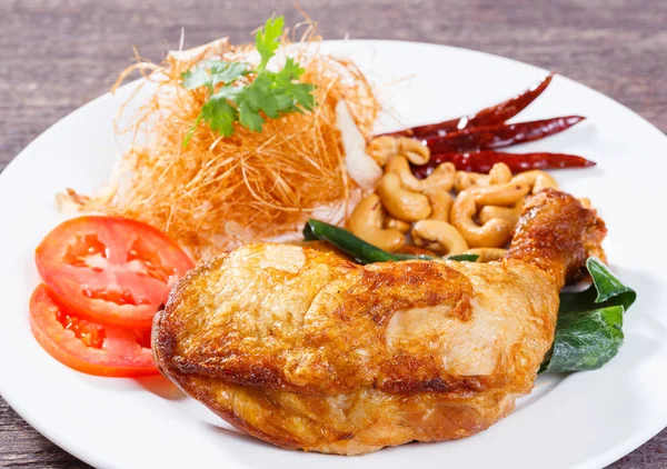 Fried chicken with lemon grass herb — Stock Photo, Image