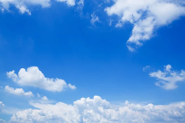 Blue sky and white cloud — Stock Photo, Image