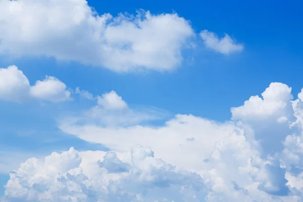 Blue sky and white cloud — Stock Photo, Image