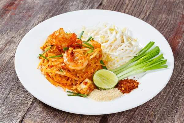 Pad thai — Foto de Stock