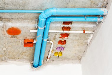 Elektrik ve sıhhi dağıtım sistemi