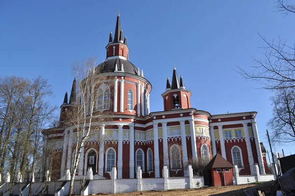Pyhän Nikolauksen kirkko kylä Tsarevo . — kuvapankkivalokuva
