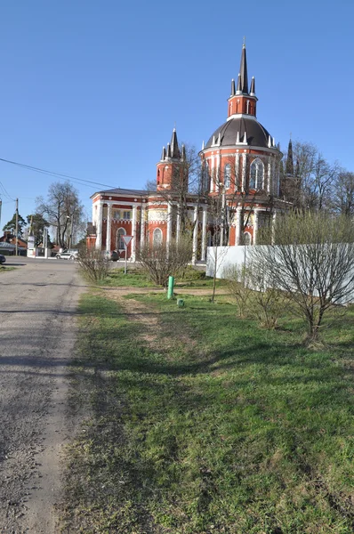 St. nicholas kyrkan byn tsarevo. — Stockfoto
