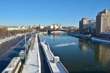 Moskova Nehri ve Kremlin. 