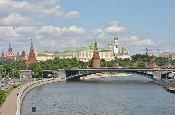 在莫斯科的克里姆林宫路堤. — 图库照片