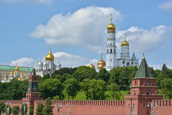 Les églises du Kremlin . — Photo
