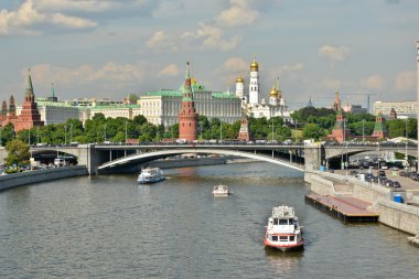 Kremlin ve Moskova Nehri. 