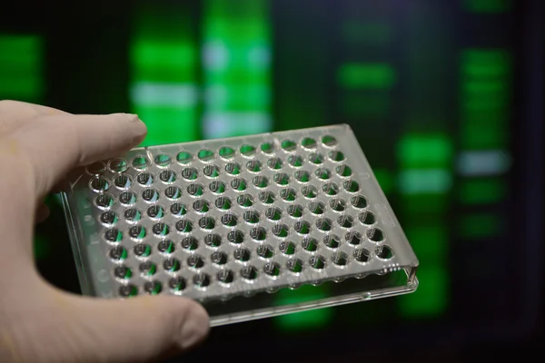 DNA-tests in genetische laboratoria. — Stockfoto