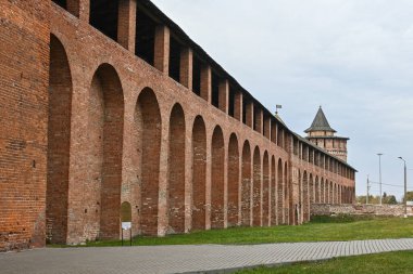 Kremlin, Kolomna 'da. Moskova bölgesinin doğusundaki Kolomna kasabasındaki 16. yüzyıldan kalma bir kalenin kalıntıları..