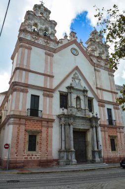 Cadiz sokaklarından. Atlantik kıyısındaki İspanyol şehri manzarası.