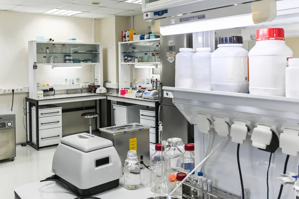 Einem Wissenschaftlich Biologischen Labor Laborraum Mit Möbeln Und Instrumenten — Stockfoto