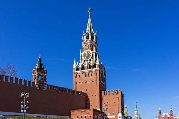 Torre Spassky Del Kremlin Edificio Dominante Plaza Roja Moscú — Foto de Stock