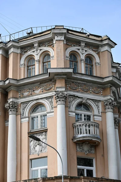 Dekorative Elemente Der Fassade Details Der Außenwände Von Häusern Alten — Stockfoto