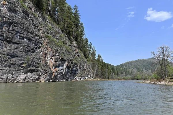 Felsen Ufer Des Flusses Zilim Frühling Naturpark Zilim Republik Baschkortostan — Stockfoto