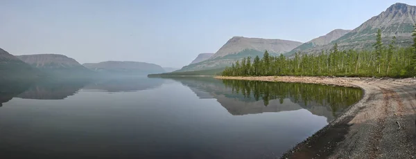 Panorama Lago Montaña Meseta Putorana Paisaje Panorámico Del Agua Siberia —  Fotos de Stock