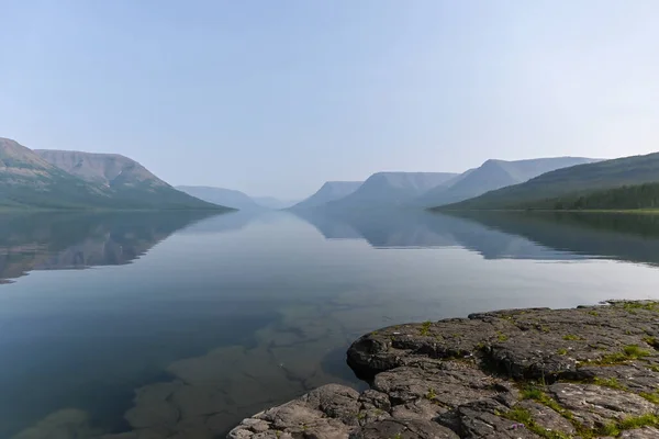 Plateau Putorana Brume Brumeuse Dessus Lac Paysage Lacustre Estival Sibérie — Photo