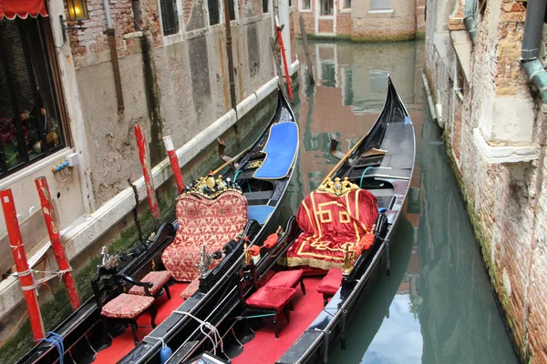 Venetian landscape with gondolas. — Stock Photo, Image