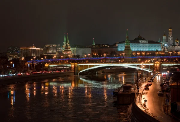 Mosko kreml på natten. — Stockfoto
