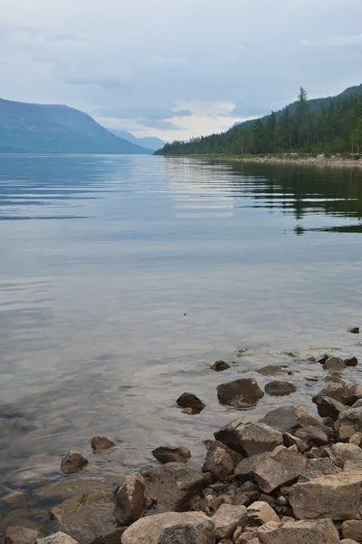 Lake of Putorana plateau in summer. — Stock Photo, Image