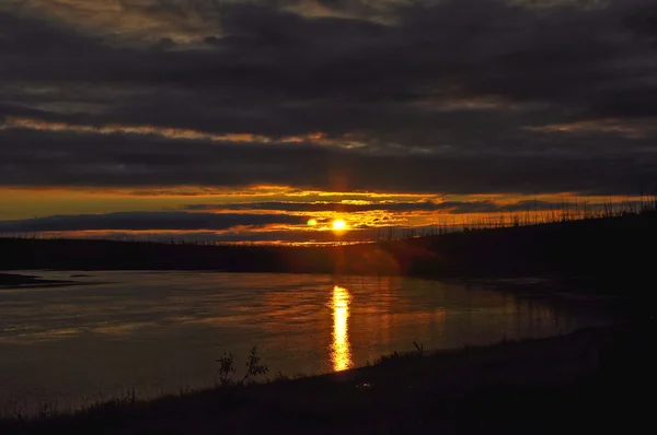 Sunset on the North river. — Stock Photo, Image