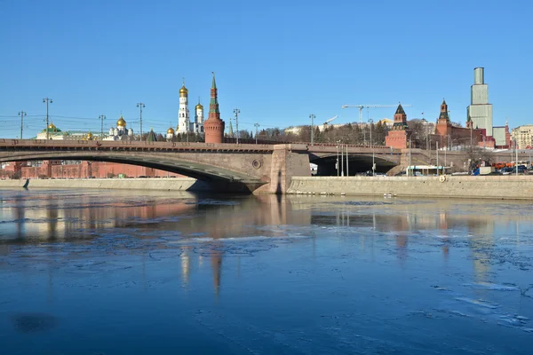 Rzeki Moskwy, Kreml. — Zdjęcie stockowe