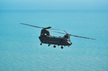 İngiltere'de askeri helikopter