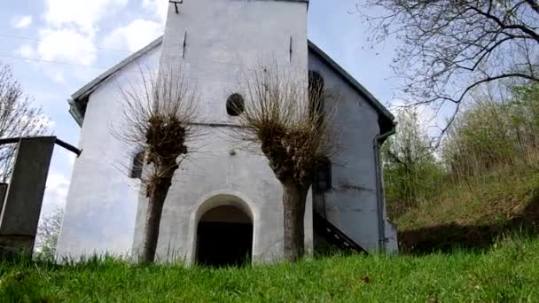 Den evangeliska kyrkan i Slavoska, Slovakien — Stockvideo