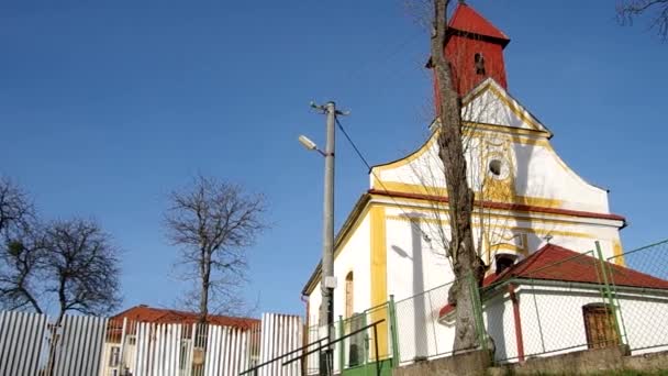 斯洛伐克 Brzotin 的圣安天主教教堂 — 图库视频影像