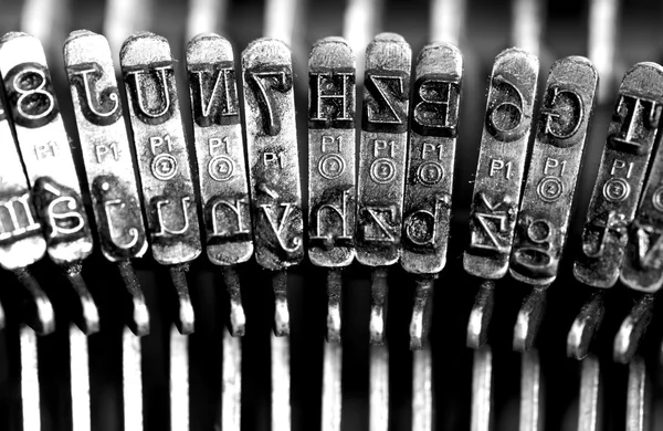 Metalowe maszyn do pisania — Zdjęcie stockowe