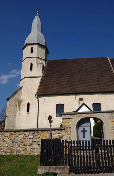 Église évangélique gothique du XIVe siècle à Kocelovce . — Photo