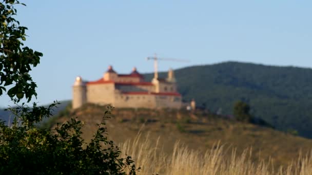 Krasna Horka kasteel, Roznava, Slowakije — Stockvideo