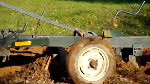 Terrain de labour tracteur — Video