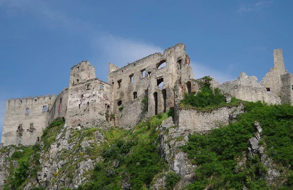 Slottet av beckov — Stockfoto