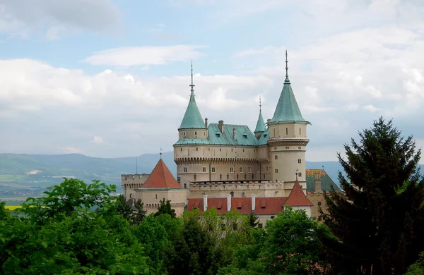 Slottet i bojnice, slovakia — Stockfoto