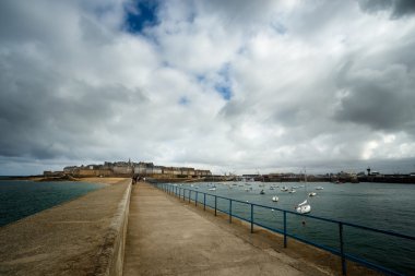 Saint-Malo ve bağlantı noktası, Brittany, Fransa