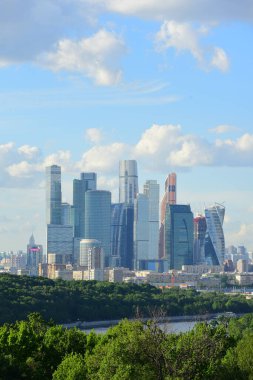 Şehir manzarası: Moskova şehir kompleksinin gökdelenleri