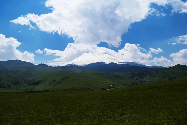 Vista Montanha Montanhas Norte Cáucaso Verão Vista Monte Elbrus Geleira — Fotografia de Stock