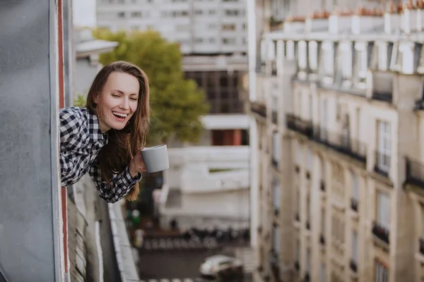 Bom Dia Mulher Bonita Com Uma Xícara Café Desfrutando Dia — Fotografia de Stock