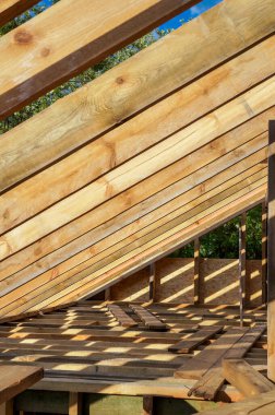 Yeni ev inşaatı çerçevesi