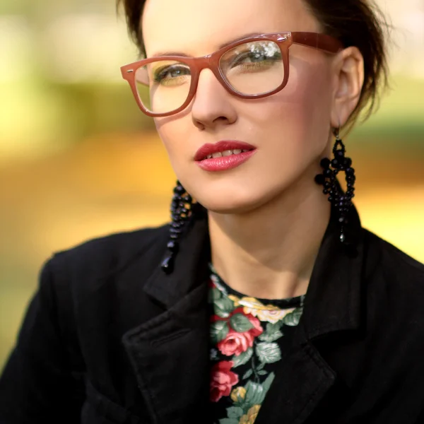 Woman in glasses — Stock Photo, Image