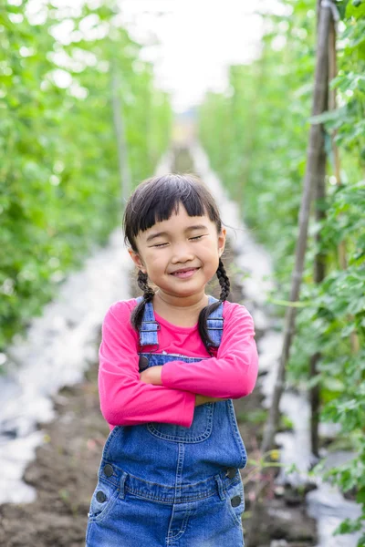 Kid Gardener Portrait Smile Pose — Stock Photo, Image