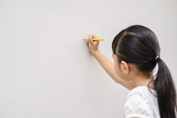Kid Write Yellow Font Wall Smiling Face — Stock Photo, Image
