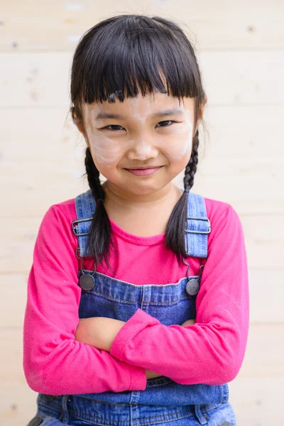 Portrait Cute Little Girl Wood Background Smile Kid — Stock Photo, Image