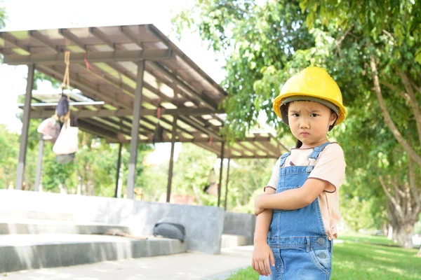 Ingeniero Niños Estado Ánimo Serio Sitio Biulding Jardín — Foto de Stock